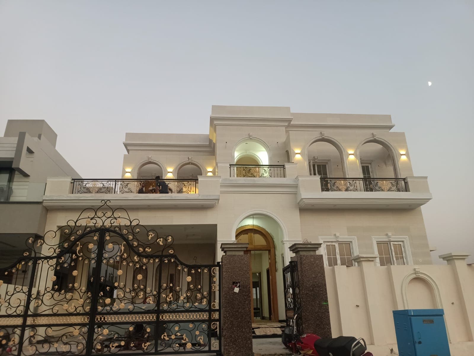 Construction Cost per Square Foot in Lahore (2025 Guide)